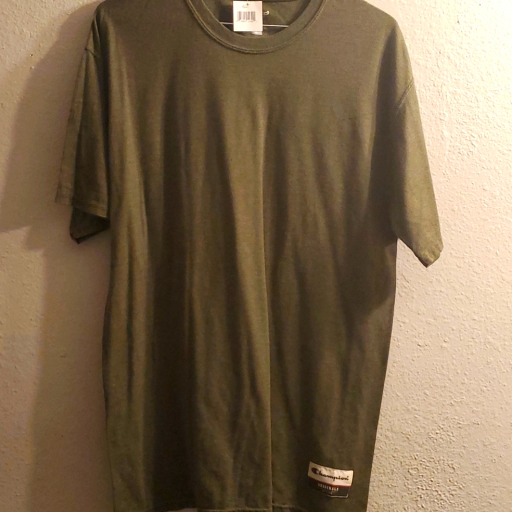 Champion T shirt